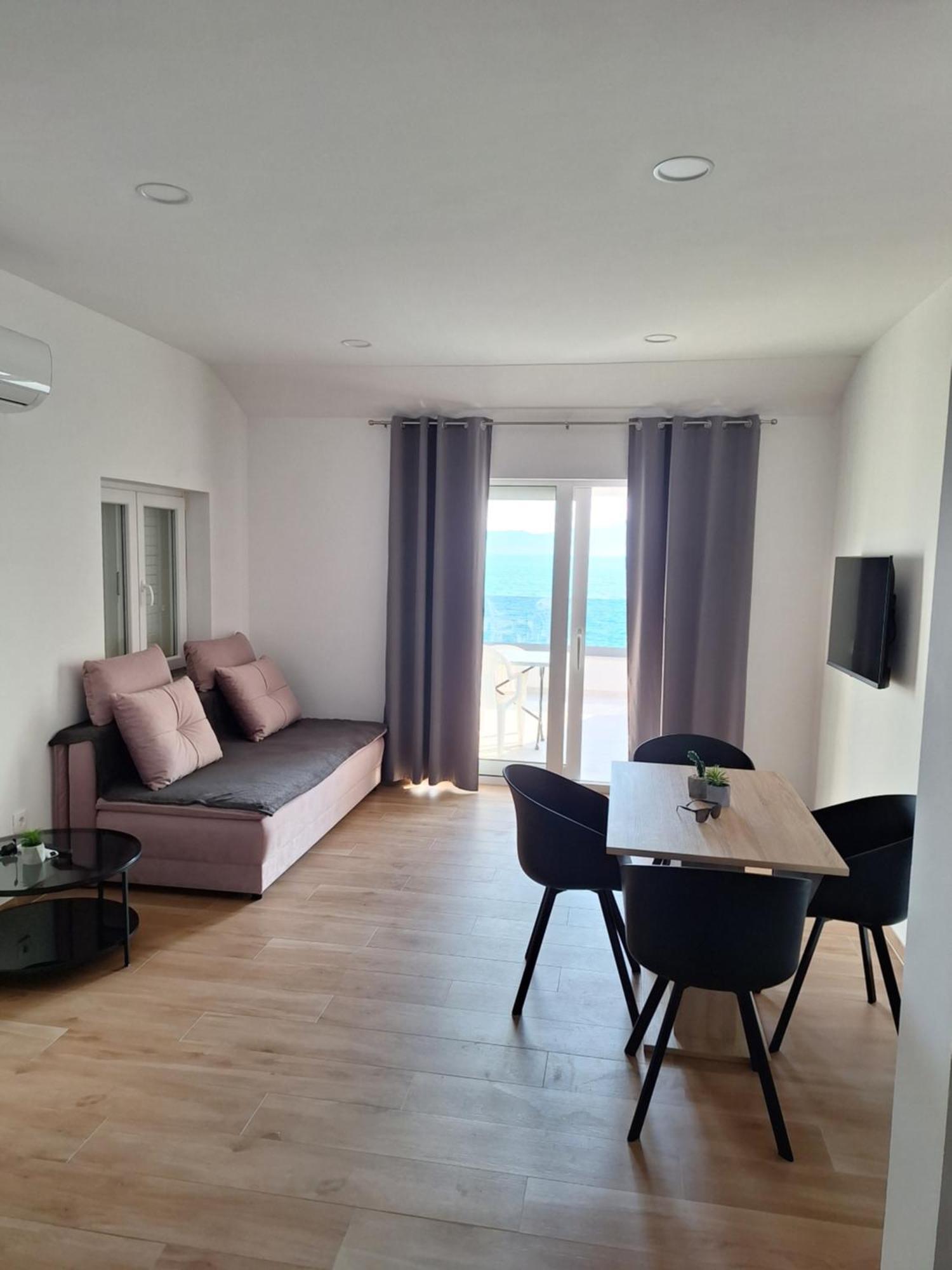 Apartments Nina Brist Extérieur photo